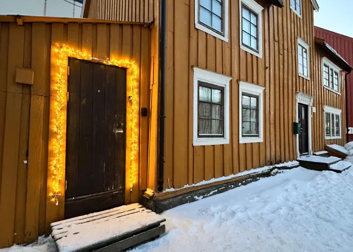 Aurora - Aurora Center *